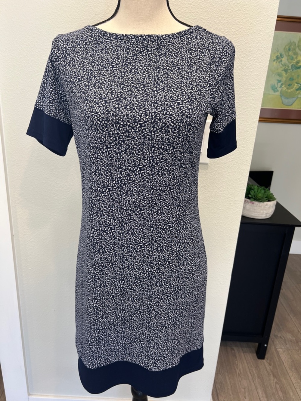 Michael Kors Navy and White Patterned Short Sleeve Midi Dress